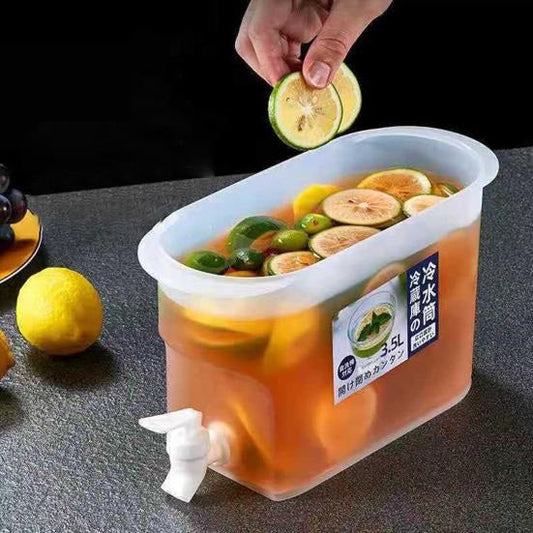 Plastic drink dispenser with spigot or faucet